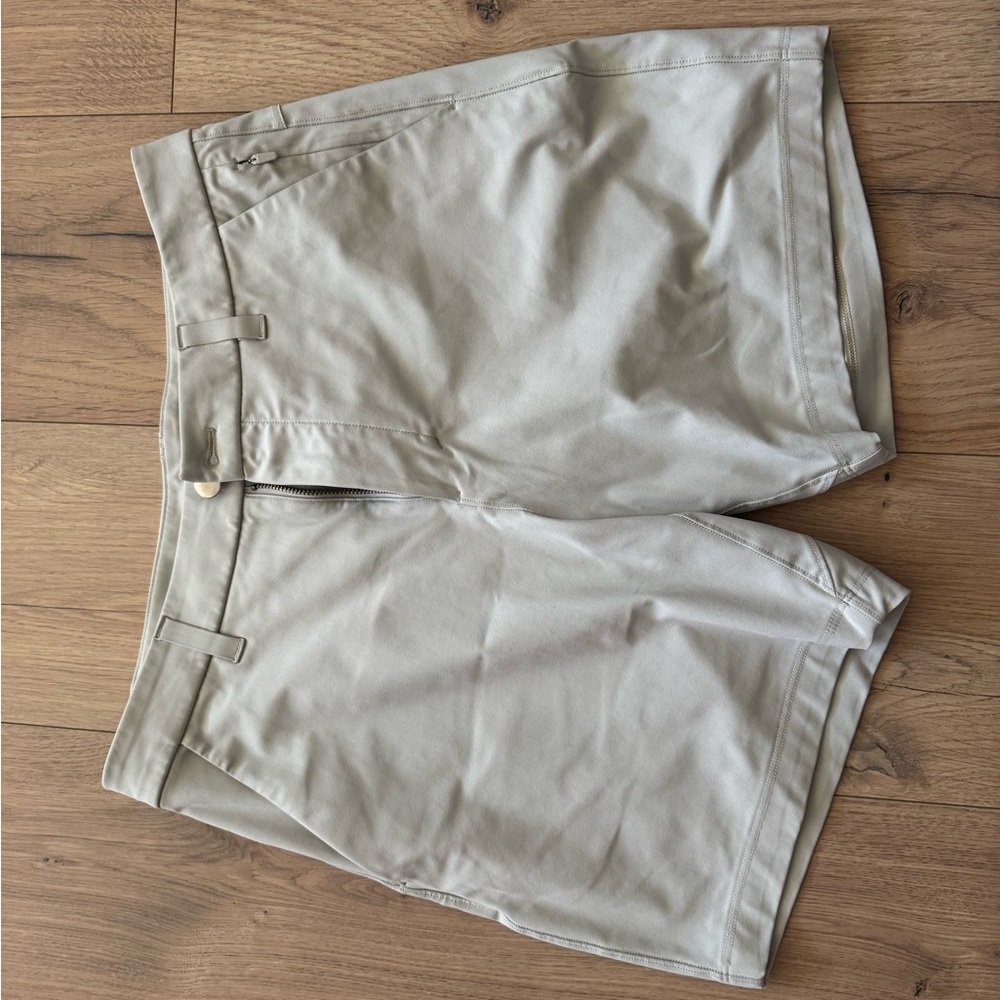 Lululemon ABC Men's Gray Shorts